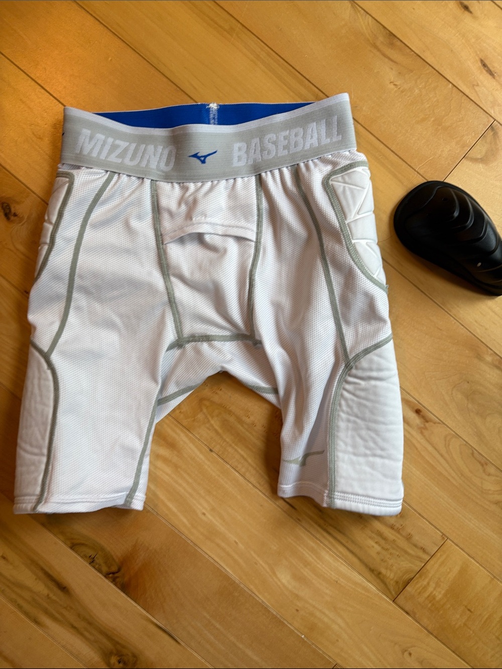 Mizuno Rb Shield Youth Padded Baseball Sliding Shorts - Youth Large